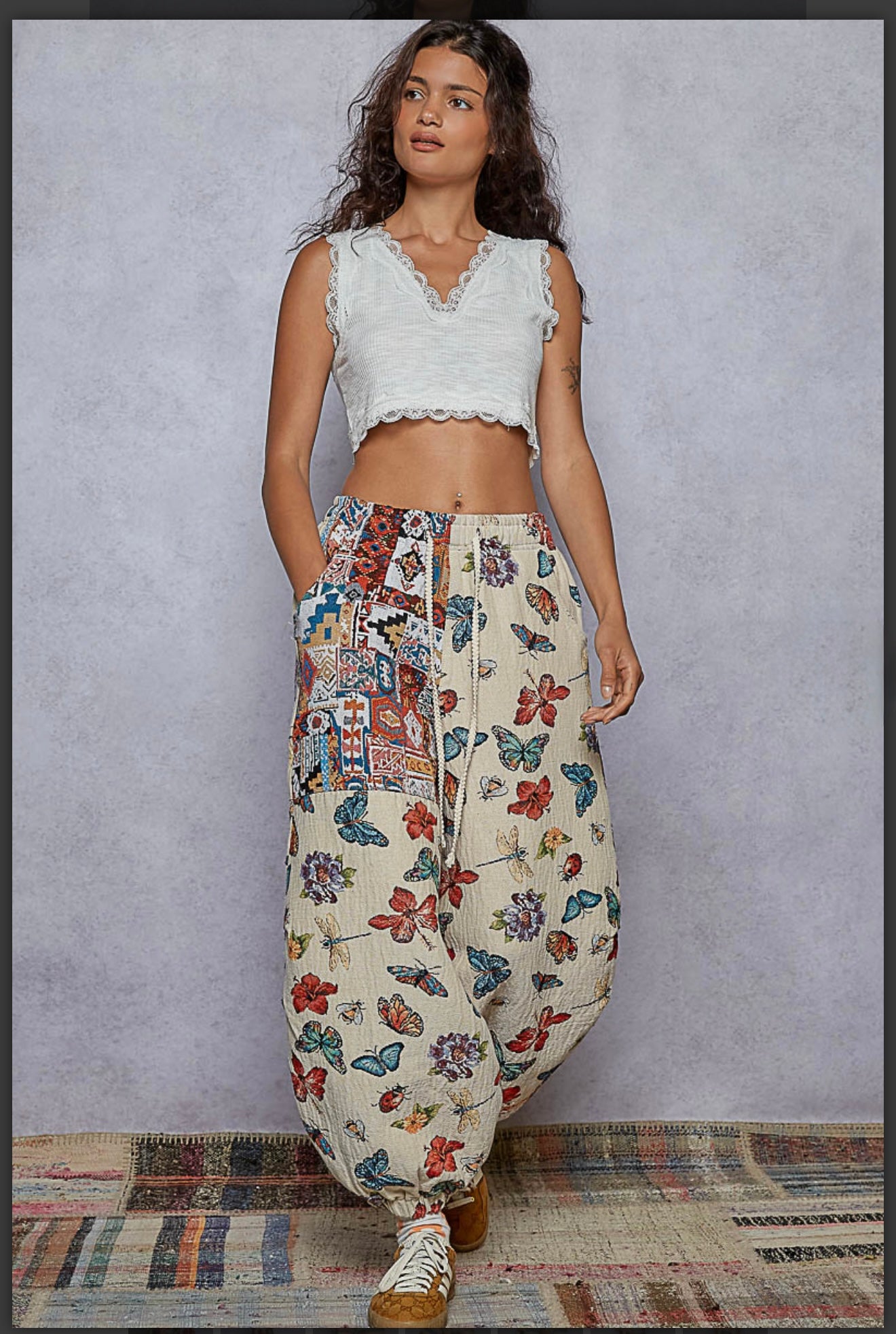 POL Butterfly jogger pants Natural Multi