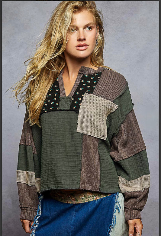 POL round neck double gauze top with quilting contrast