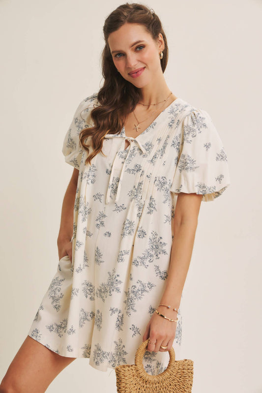 SAINT TROPEZ BLENDING CLASSIC WITH EASY SHAPE PLEATED TOILE ROMPER