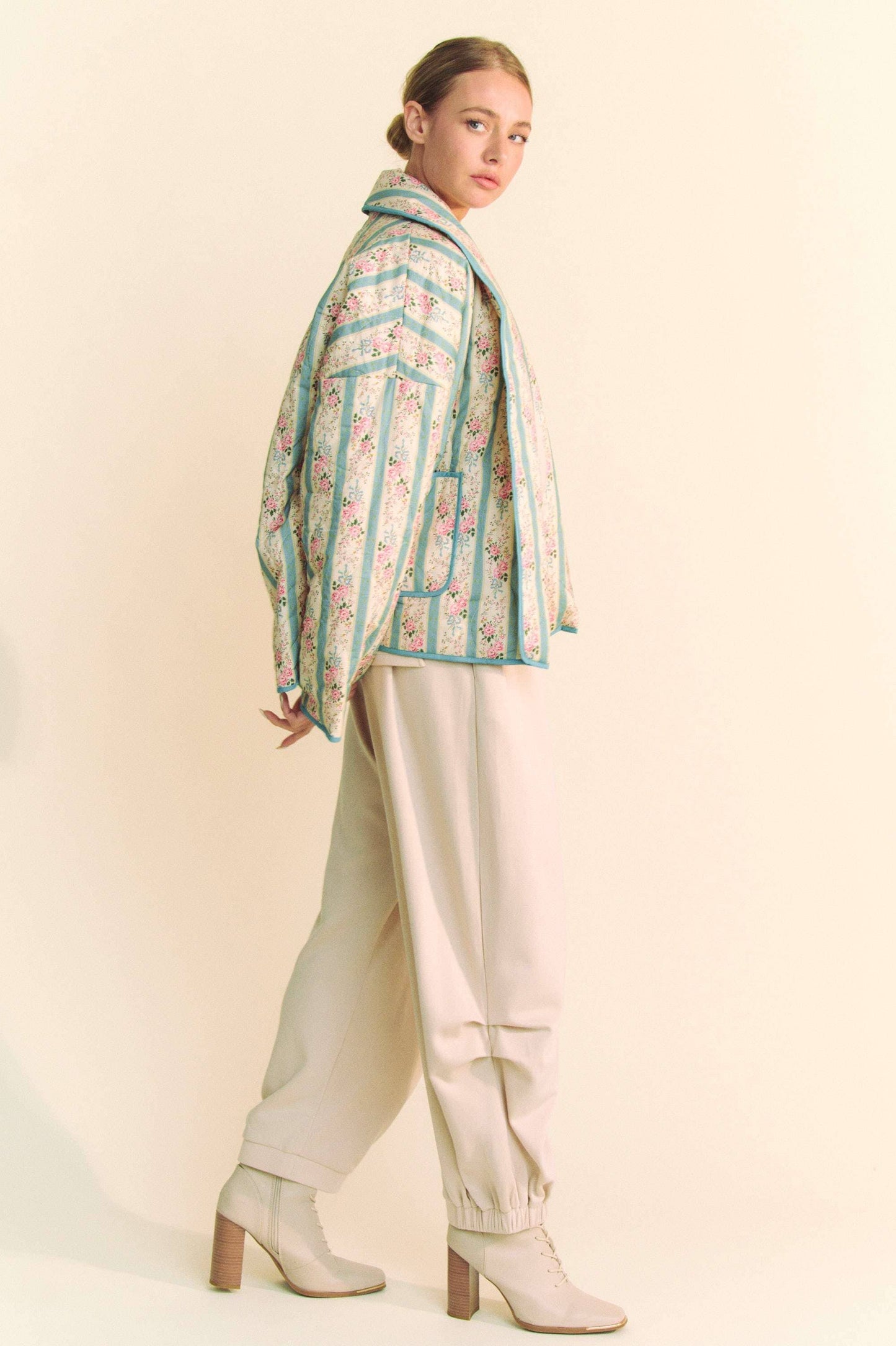 WAIVY QUILTED WALLPAPER PRINT OPEN JACKET