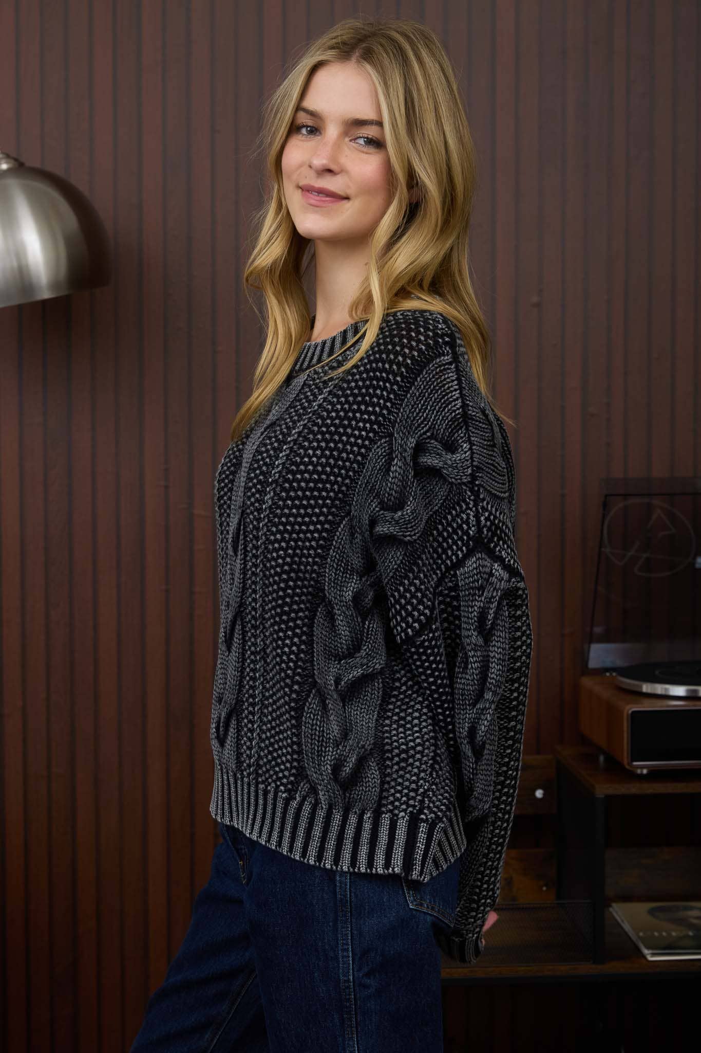 WASHED CABLE KNIT PULLOVER SWEATER