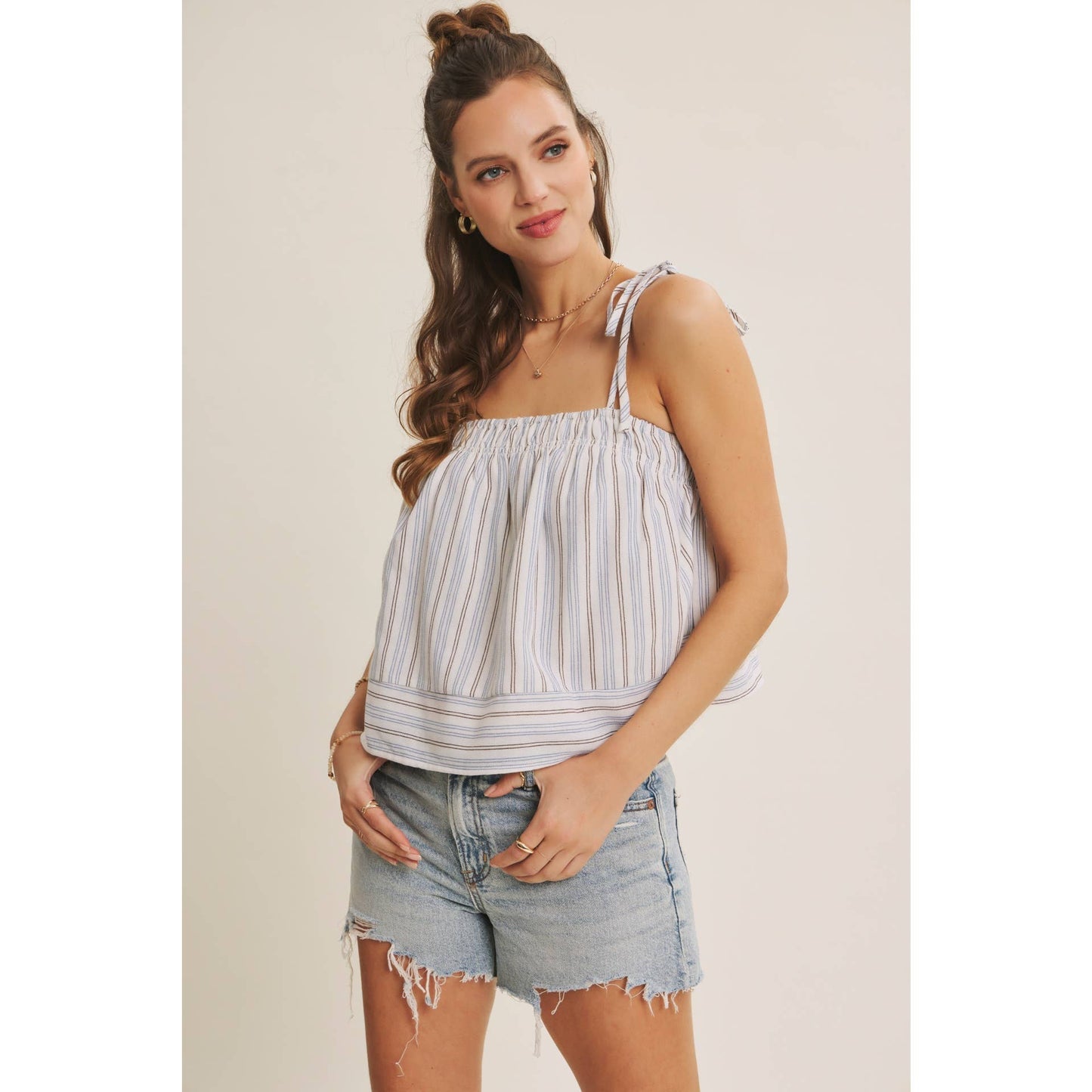 AMALFI EASY WARM SEASON STAPLE STRIPED TIE-STRAP COTTON TOP AND SHORTS SET